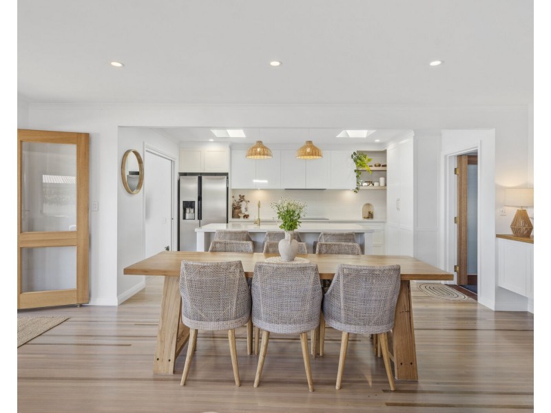 298 Adina Avenue, Bilinga QLD 4225