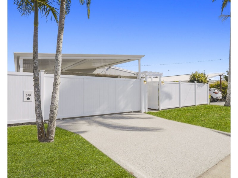 298 Adina Avenue, Bilinga QLD 4225