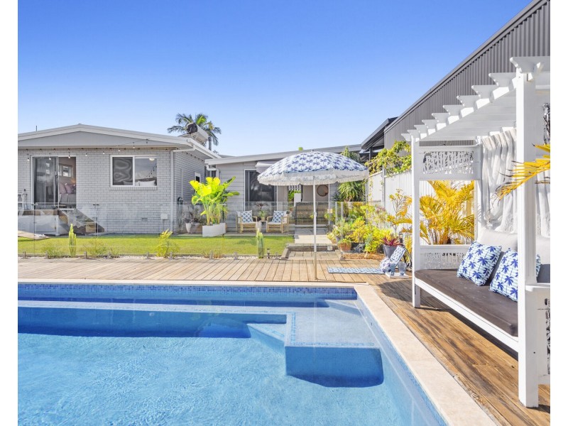298 Adina Avenue, Bilinga QLD 4225