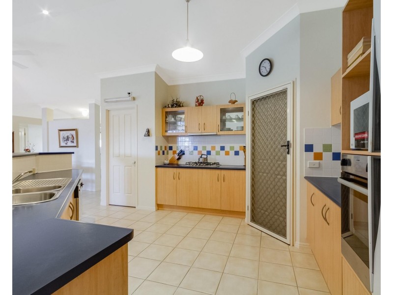 39 Shamrock Avenue, Banora Point NSW 2486