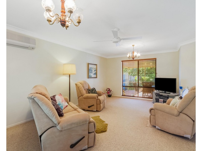 39 Shamrock Avenue, Banora Point NSW 2486