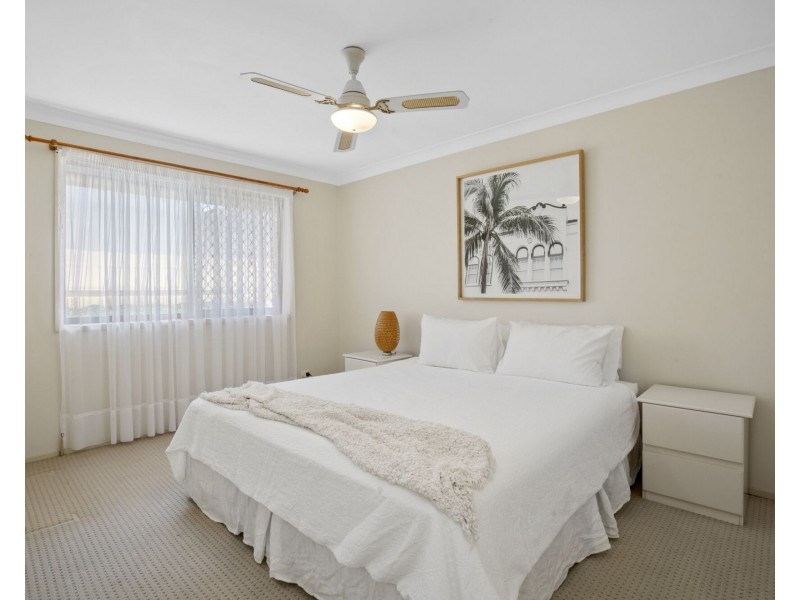 119 Mallawa Drive, Palm Beach QLD 4221