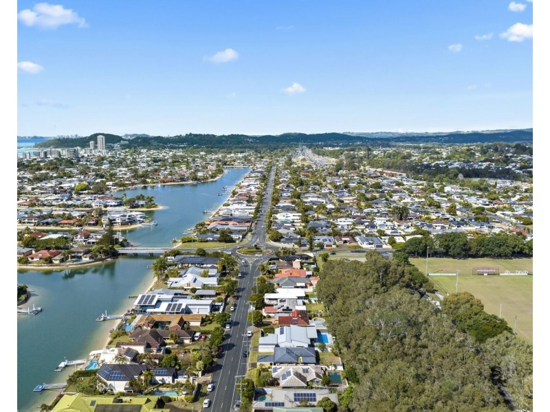 119 Mallawa Drive, Palm Beach QLD 4221