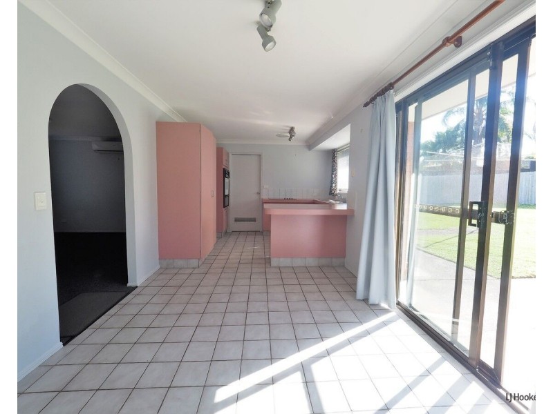 10 Balsa Street, Elanora QLD 4221