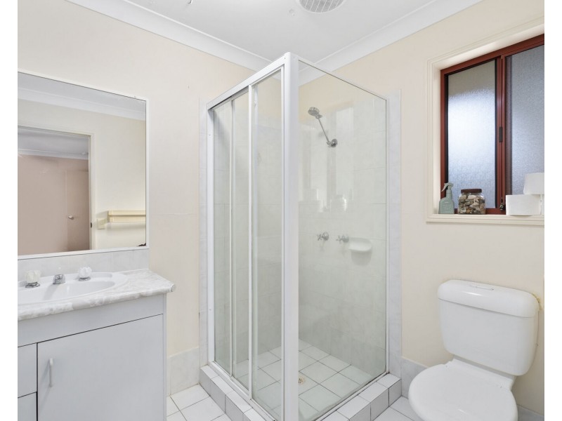 5/8 Ottelia Drive, Elanora QLD 4221