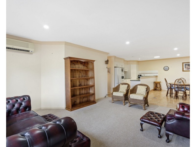 2/9 Triton Parade, Tugun QLD 4224