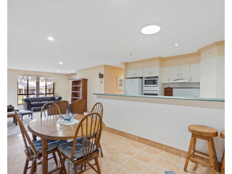 2/9 Triton Parade, Tugun QLD 4224