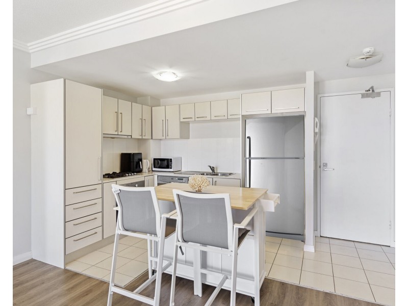 1510/10 Fifth Avenue, Palm Beach QLD 4221