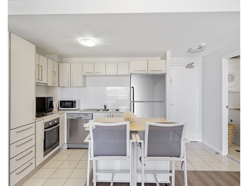 1510/10 Fifth Avenue, Palm Beach QLD 4221