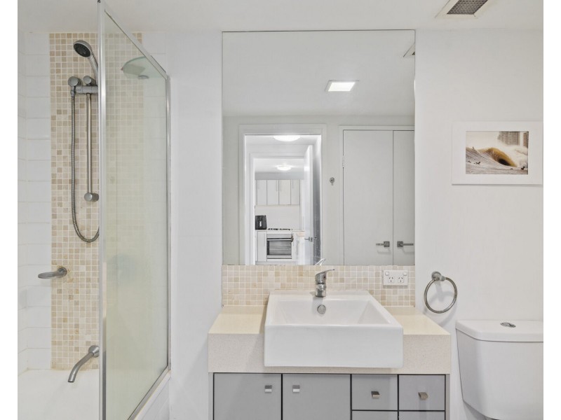 1510/10 Fifth Avenue, Palm Beach QLD 4221