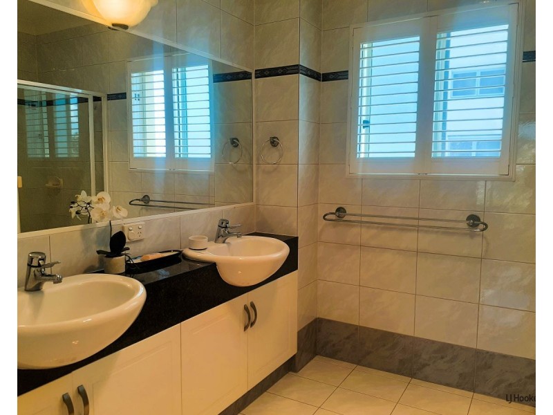 3/10 Pacific Parade, Bilinga QLD 4225