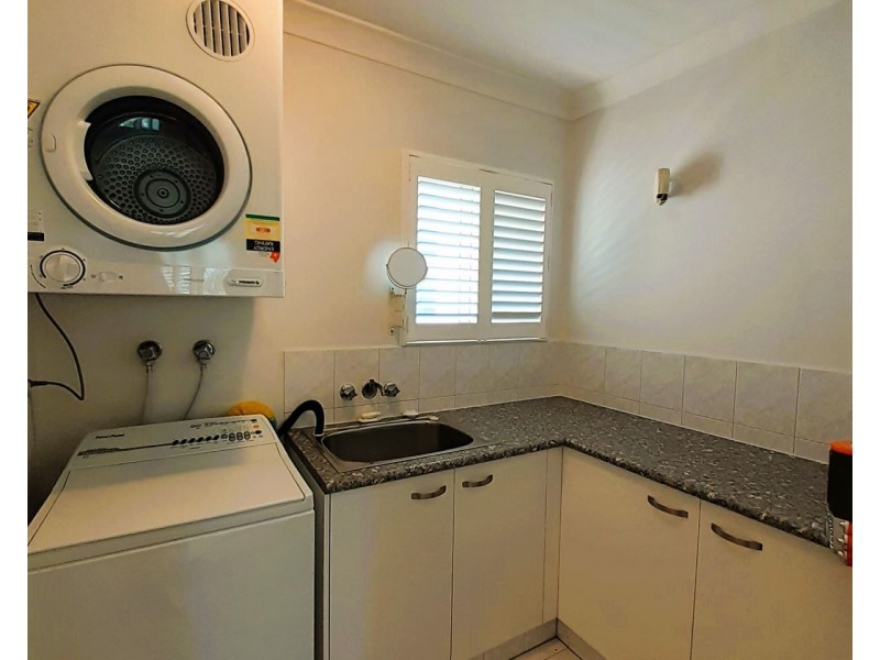 3/10 Pacific Parade, Bilinga QLD 4225