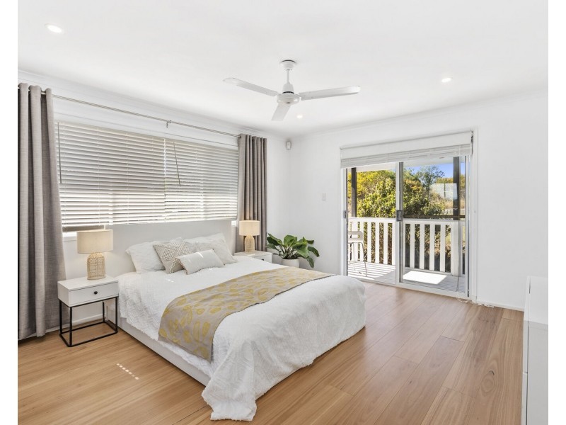 16 Dinjirra Court, Tugun QLD 4224