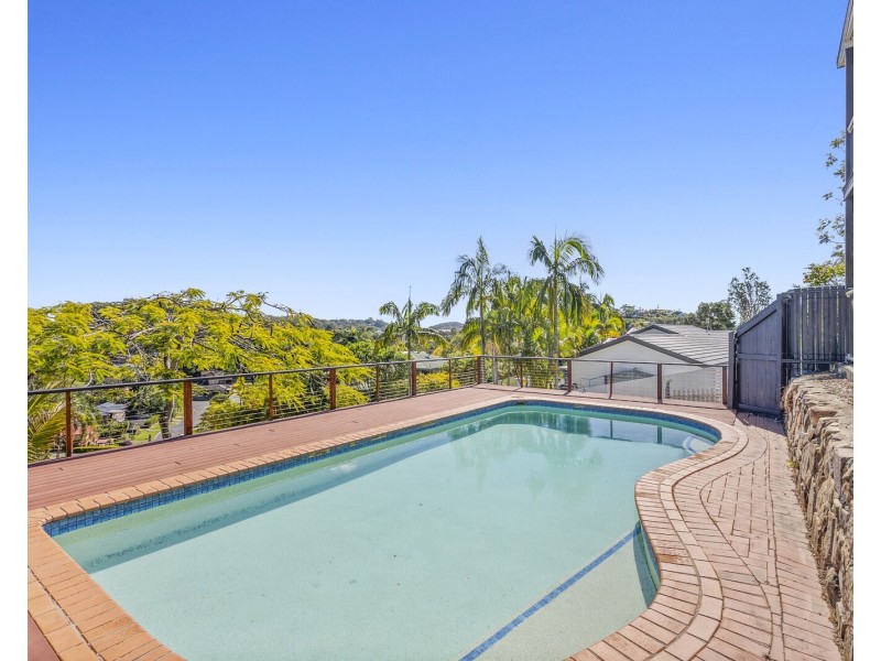 16 Dinjirra Court, Tugun QLD 4224