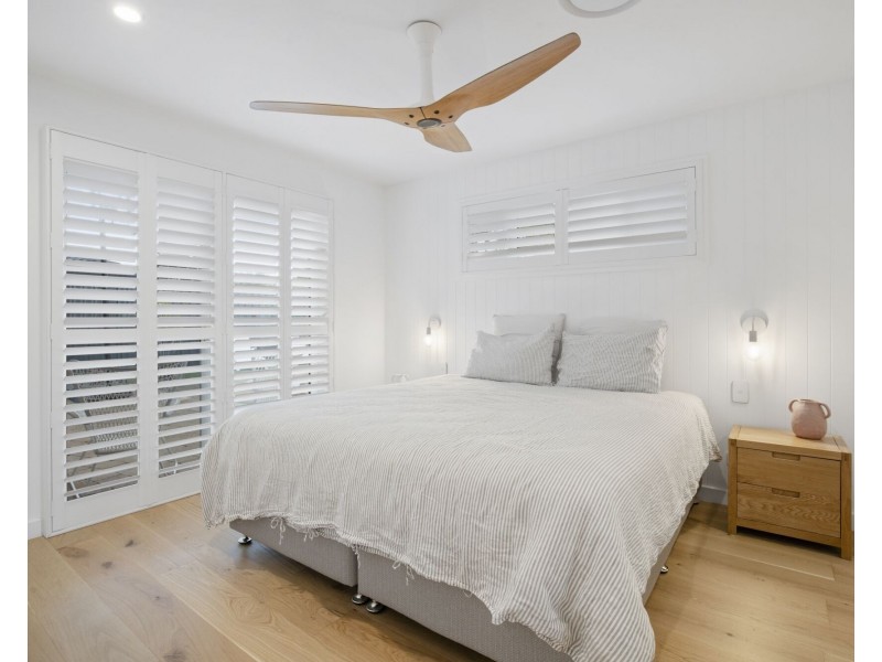 20 Kentia Court, Elanora QLD 4221