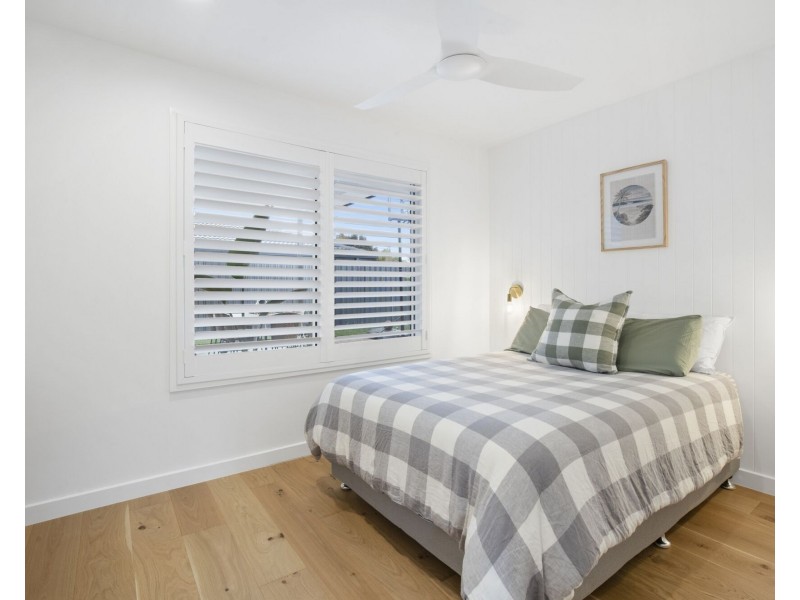 20 Kentia Court, Elanora QLD 4221