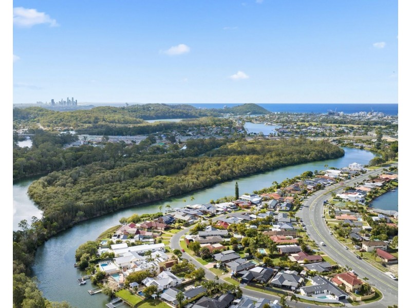 20 Kentia Court, Elanora QLD 4221