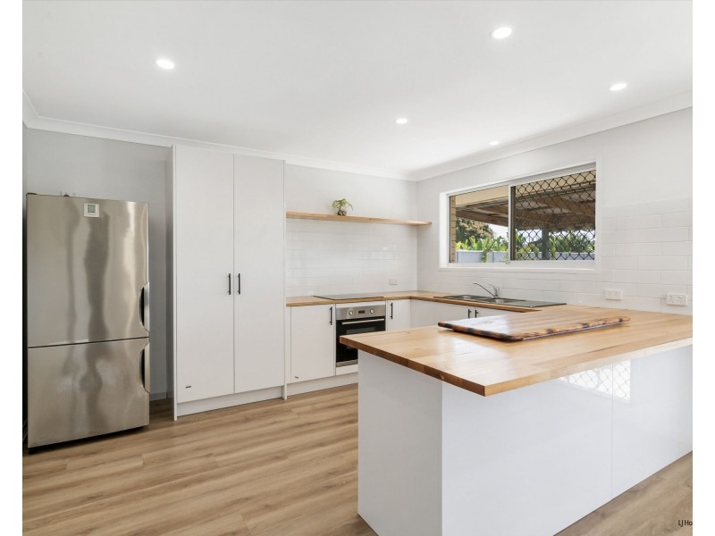 14 Almond Court, Elanora QLD 4221