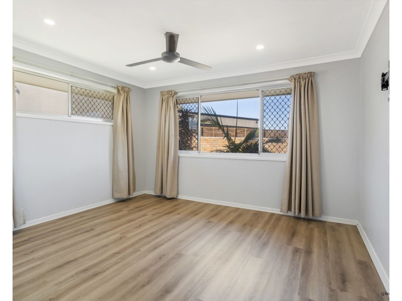 14 Almond Court, Elanora QLD 4221