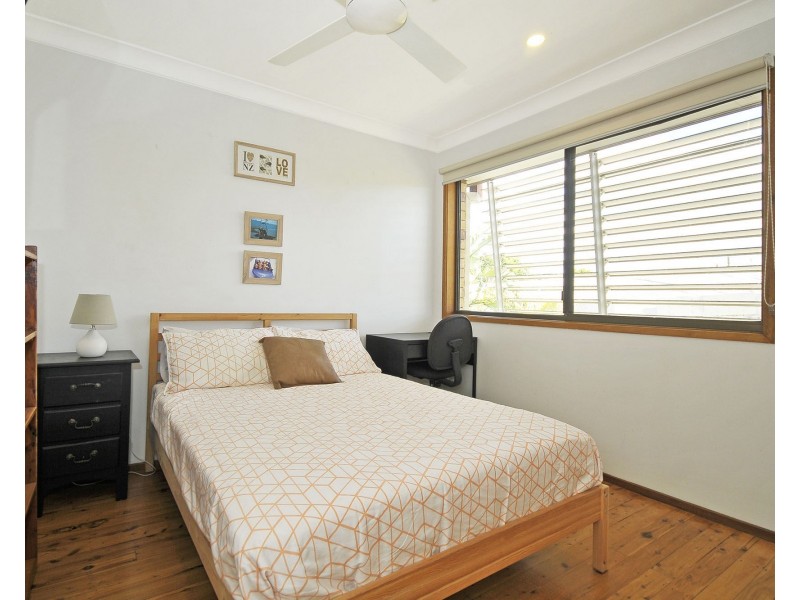 1/34 Darnel Street, Elanora QLD 4221