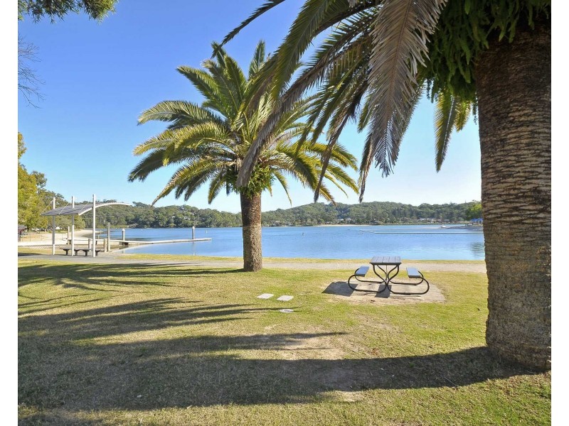 1/34 Darnel Street, Elanora QLD 4221