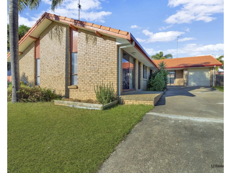 2/23 Wildwood Court, Bundall QLD 4217