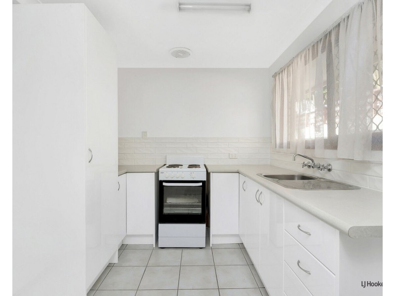 2/23 Wildwood Court, Bundall QLD 4217