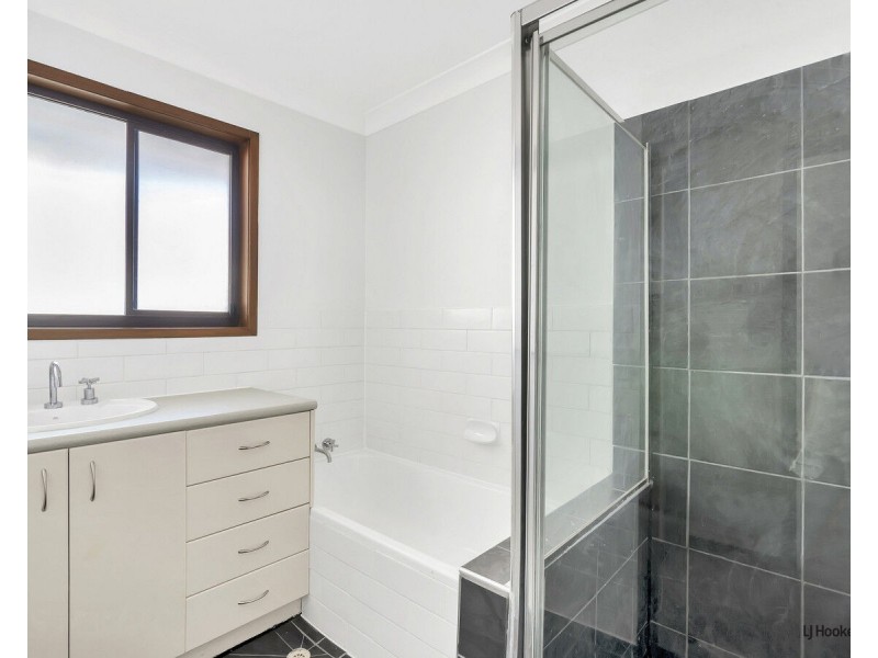 2/23 Wildwood Court, Bundall QLD 4217