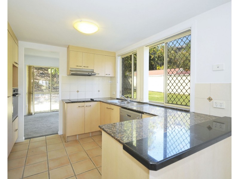 85 Angelica Drive, Elanora QLD 4221