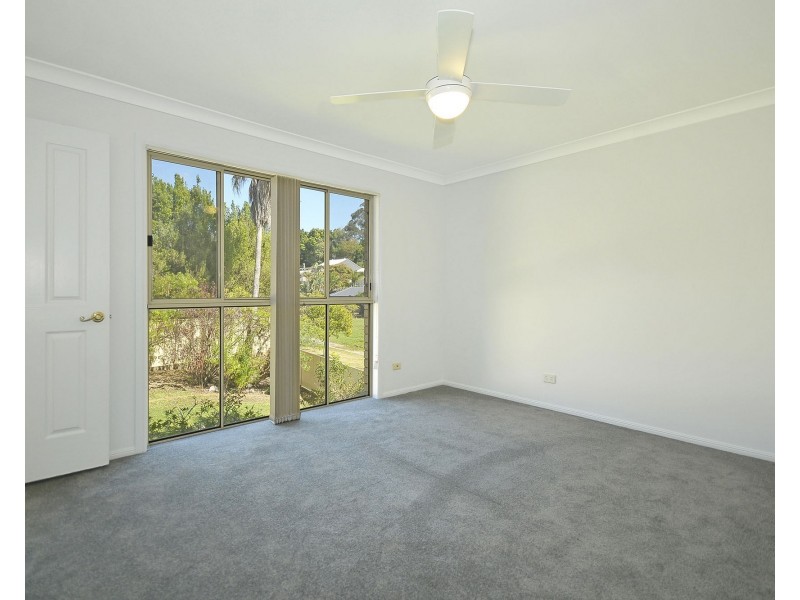 85 Angelica Drive, Elanora QLD 4221