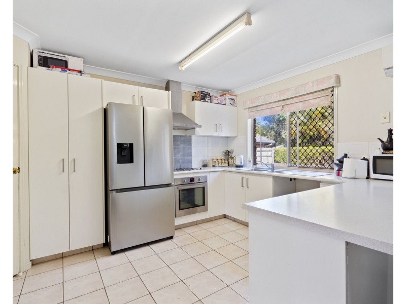 43 Henry Cotton Drive, Parkwood QLD 4214