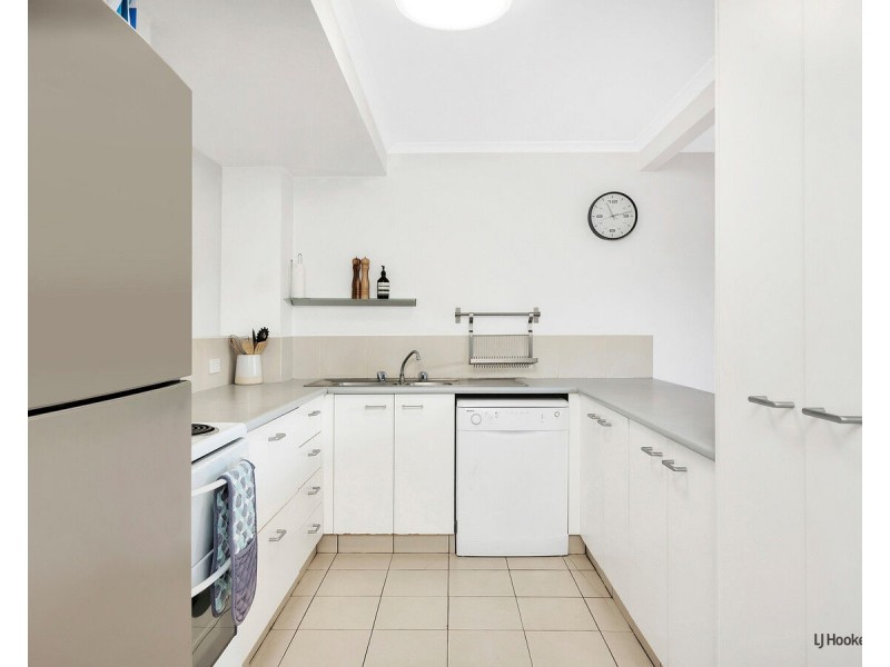 2/1 Pontoon Place, Varsity Lakes QLD 4227