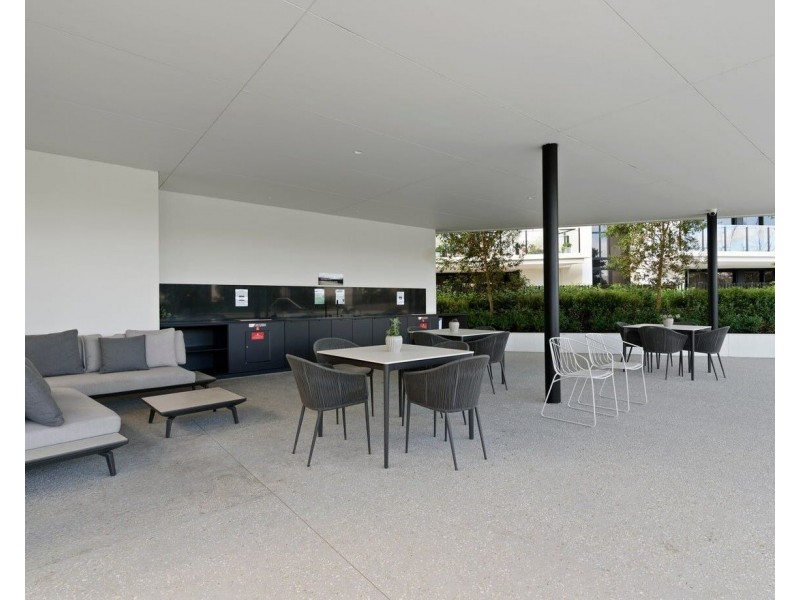 21006/1328 Gold Coast Highway, Palm Beach QLD 4221