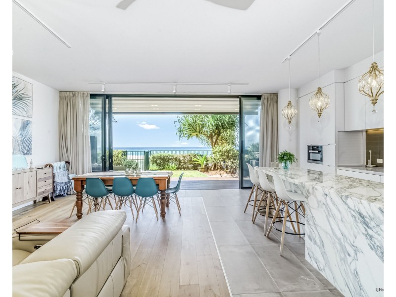 2/1331 Gold Coast Highway, Palm Beach QLD 4221