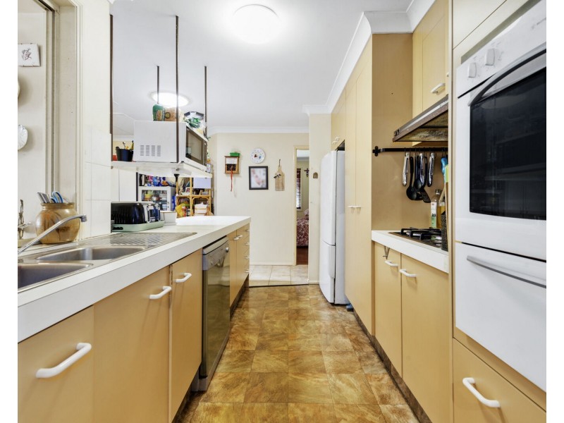 14 Seabrook Street, Elanora QLD 4221