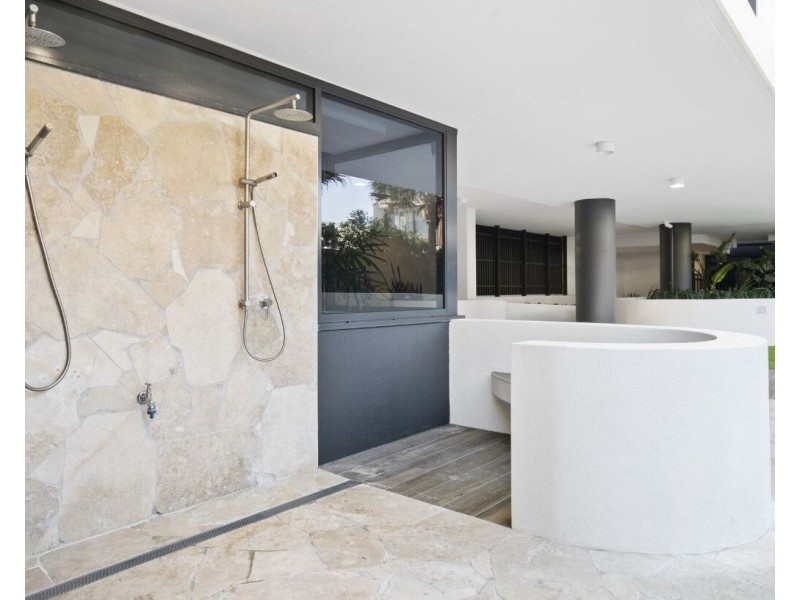 402/6 Palm Beach Avenue, Palm Beach QLD 4221