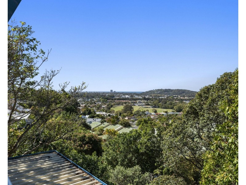 70 Hoffschildt Drive, Currumbin Waters QLD 4223