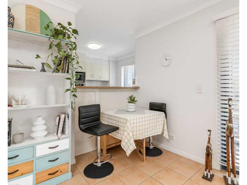 9/16 Dutton Street, Coolangatta QLD 4225