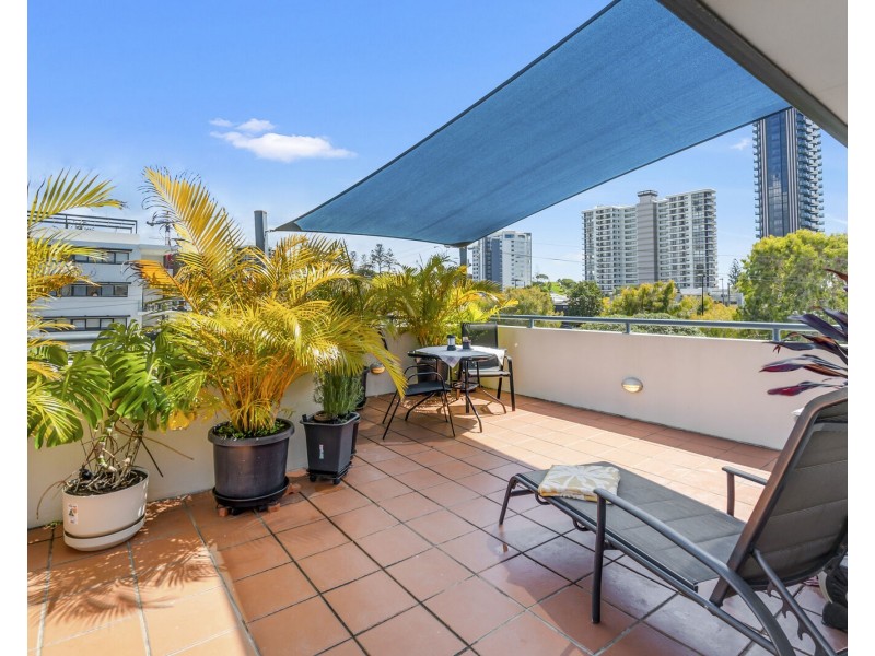 9/16 Dutton Street, Coolangatta QLD 4225
