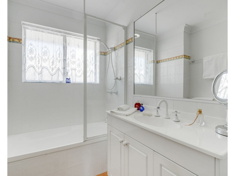 9/16 Dutton Street, Coolangatta QLD 4225