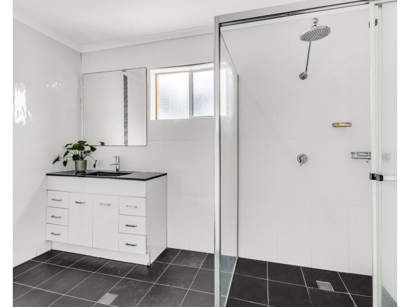 47 Stapylton Street, Coolangatta QLD 4225