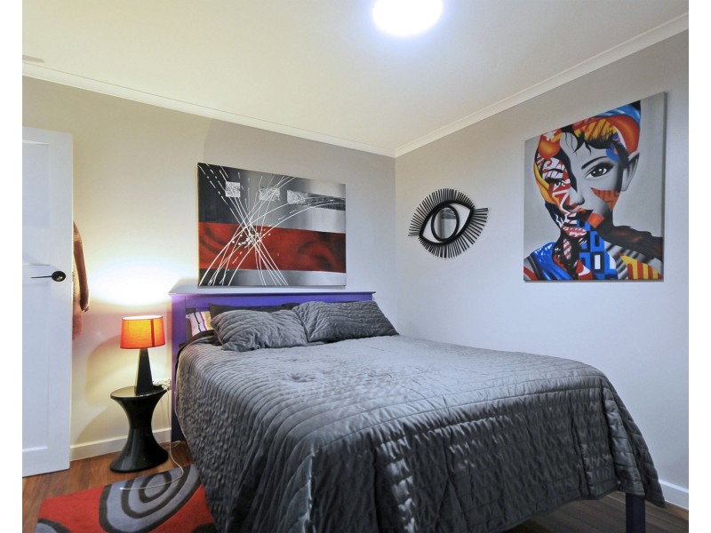 2/5 Proud Street, Labrador QLD 4215