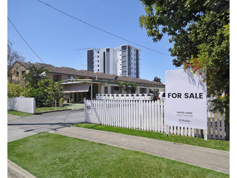 2/5 Proud Street, Labrador QLD 4215