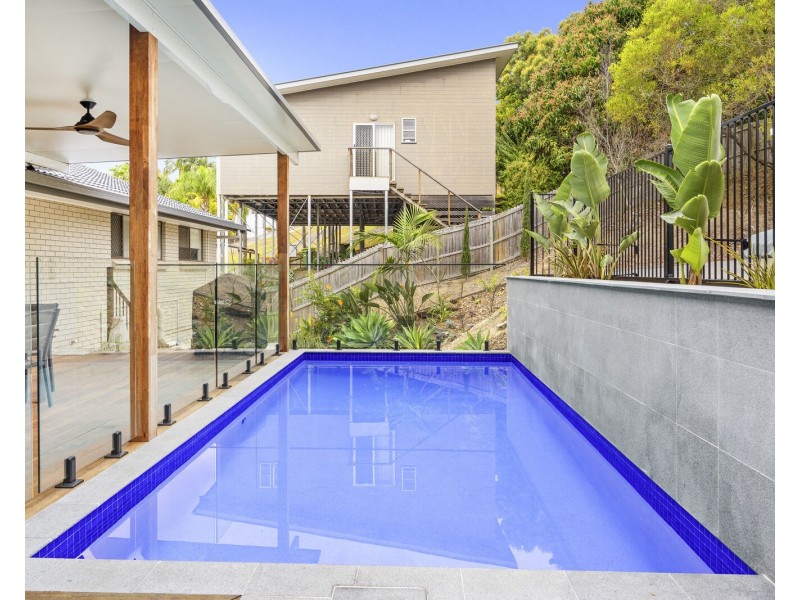 11 Dinjirra Court, Tugun QLD 4224
