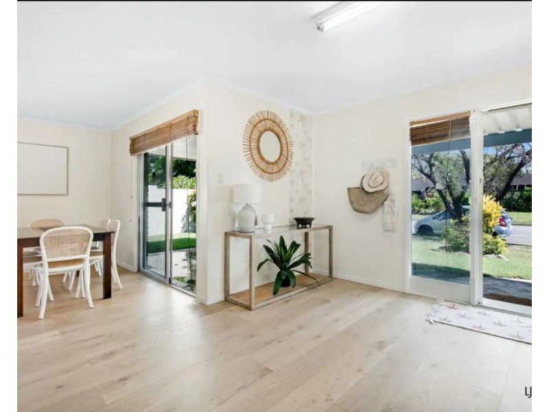 111 Tahiti Avenue, Palm Beach QLD 4221