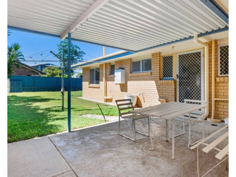 111 Tahiti Avenue, Palm Beach QLD 4221