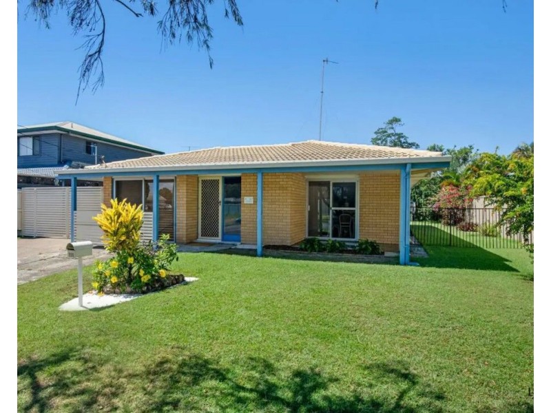 111 Tahiti Avenue, Palm Beach QLD 4221