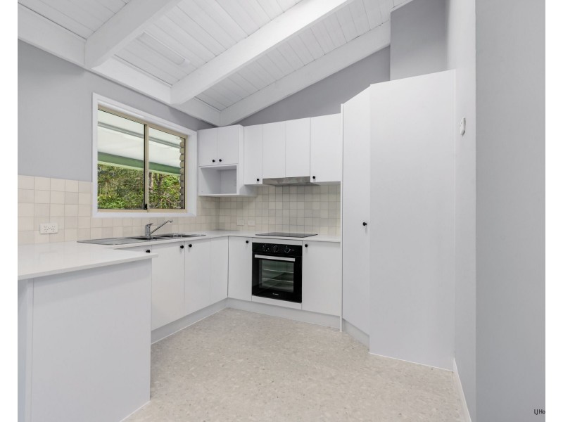 6 Coorabin Court, Tallebudgera QLD 4228