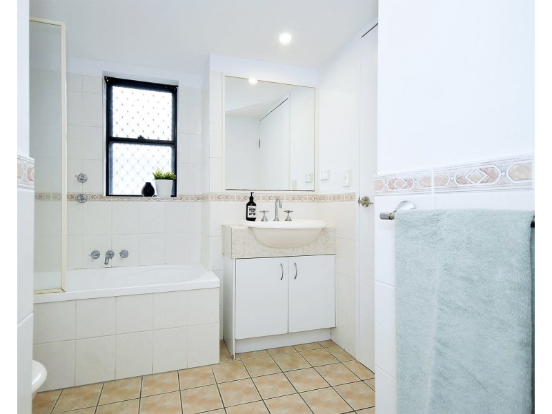 3/3 Millers Drive, Tugun QLD 4224