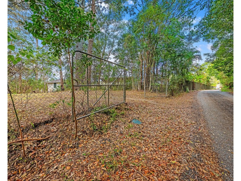 25 Karawatha Drive, Currumbin Waters QLD 4223
